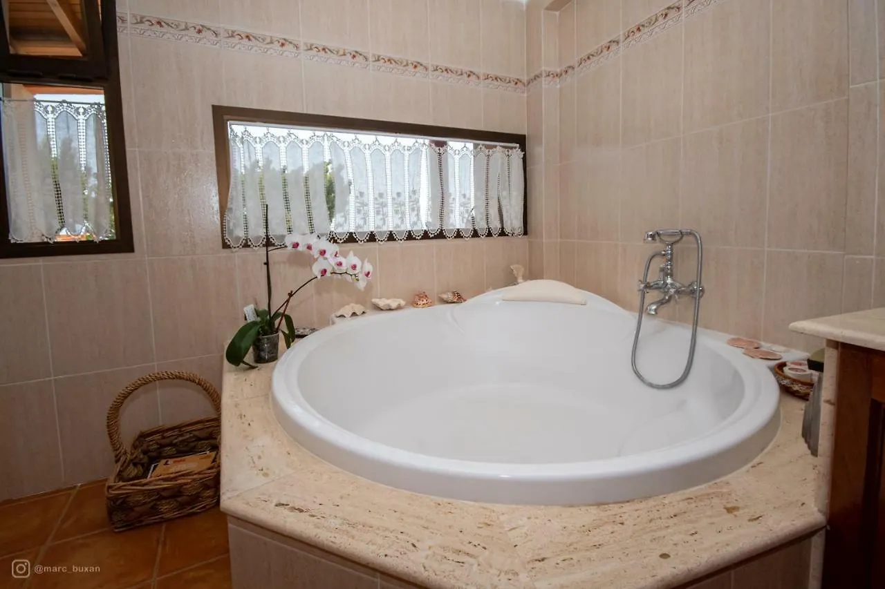 Villa De Lujo Que Mira Al Mar La Oliva 0*,